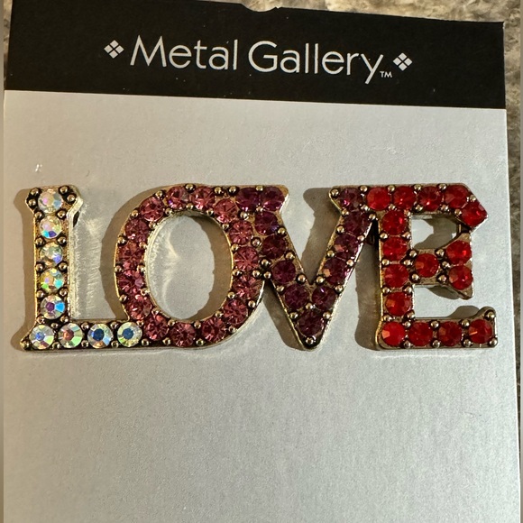 Metal Gallery Love with Colorful Rhinestones Brooch / Pin New - Picture 2 of 2
